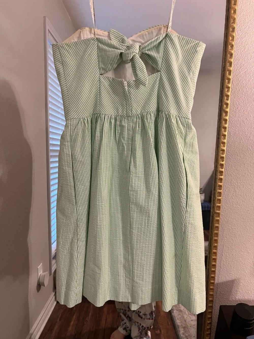 Lilly Pulitzer Strapless Seersucker Dress in Pale Green - Picture 3 of 6